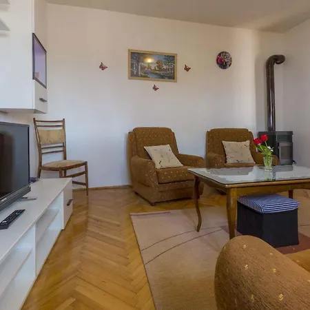 In With Two-bedrooms 1 Апартаменты